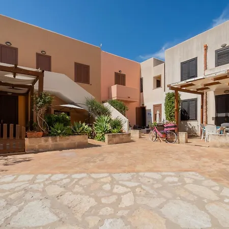 Favonio Apartment *